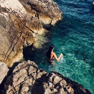 Meet your Posher, Isabella